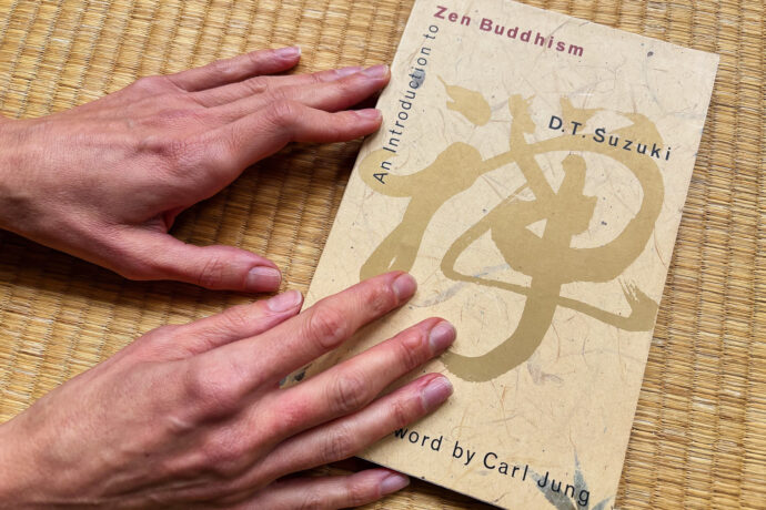 An Introduction to Zen Buddhism | D.T. Suzuki DiscoverKInbaku Library project